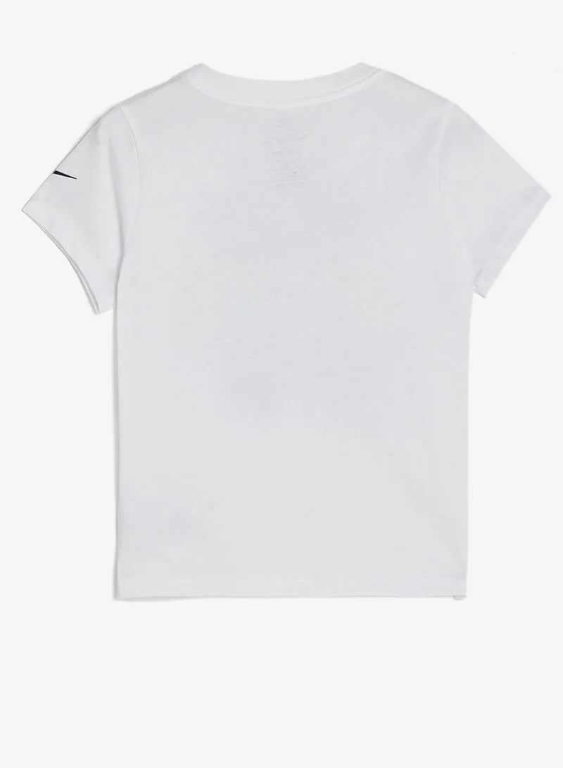 نايكي تيشيرت أطفال برباط دانتيل